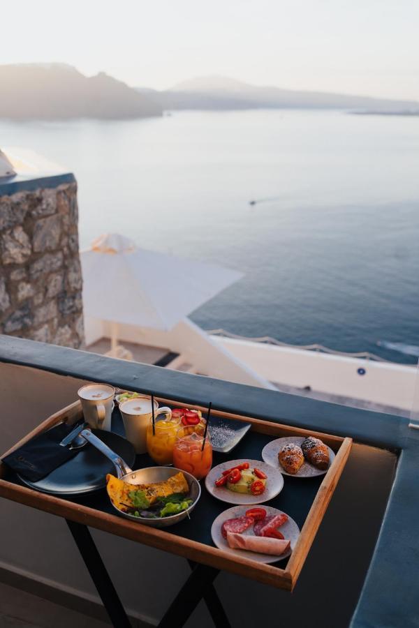 Santorini Secret Premium Hotel Oía Buitenkant foto
