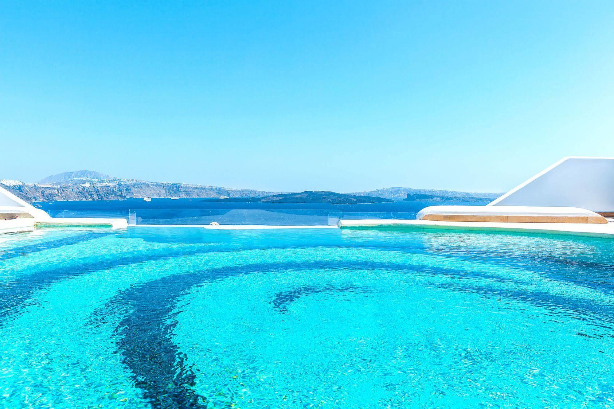 Santorini Secret Premium Hotel Oía Buitenkant foto